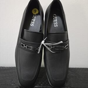 GUESS Men's Black Hinn Slip on dress shoes. size 37 (9) NEW